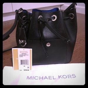 Michael Kors Black Greenwich Bucket Bag Size Sm